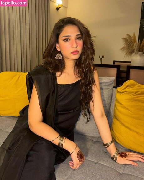 Ramsha Khan スター 裸 ギャラリー