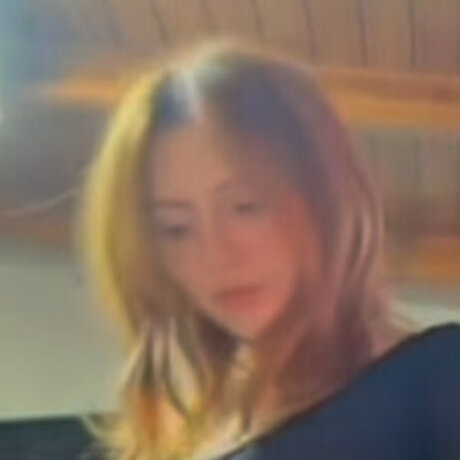 レズビアンファックOnlyFans ベスト 画像