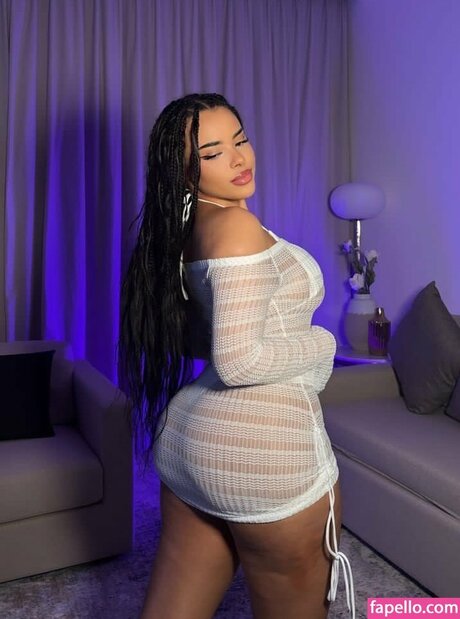 angela2saucy トップスター 写真