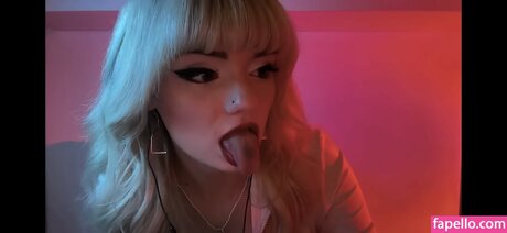 Emma s MySpace アダルトスター 画像