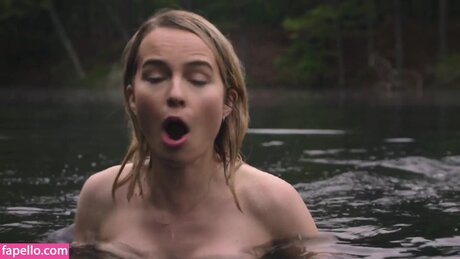 Bridgit Mendler 独占スター 写真