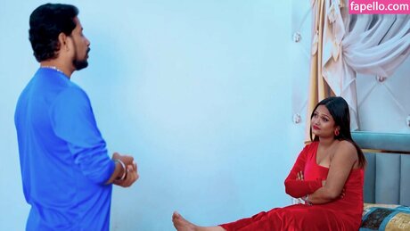 Nikita Bhardwaj ポルノスター セクシー 写真