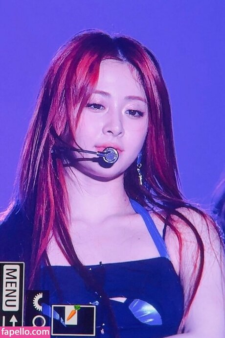 Huh Yunjin 美しいモデル 画像