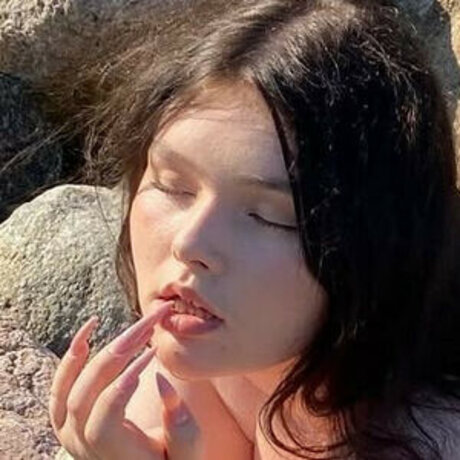 Evvoxi 独占女優 画像