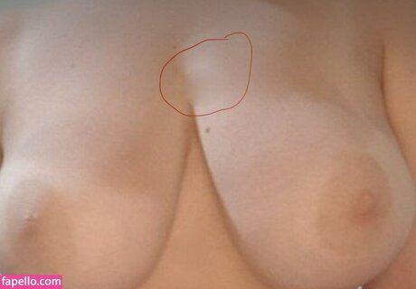 Michela Santoboni ヌード女優 写真