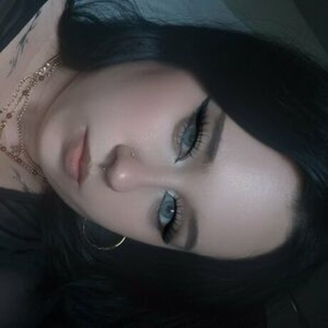 Aetheriia アダルト女優 写真