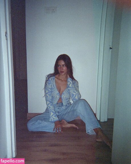 Sonam Bajwa ポルノモデル ギャラリー