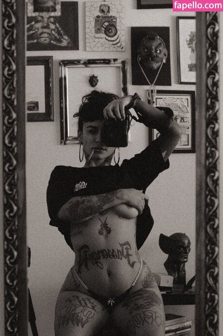 Tamiris Alves ポルノモデル 写真