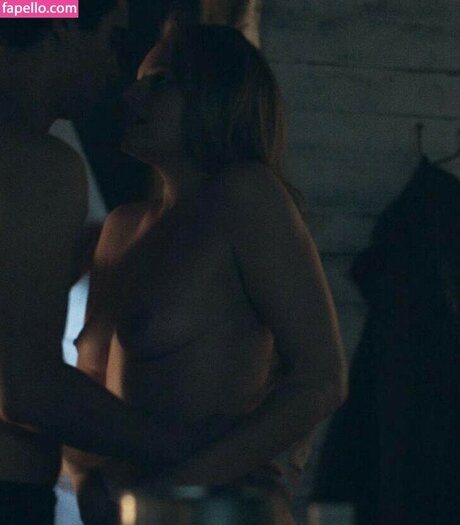 Elisabeth Moss 素敵なモデル 写真