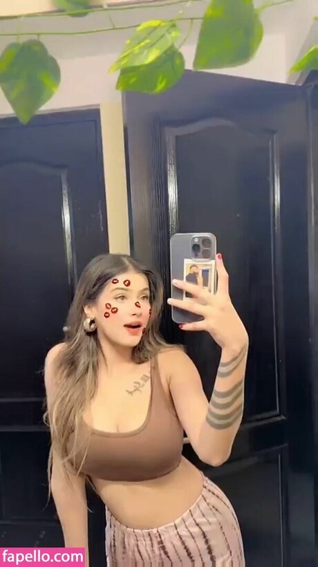 Shambhavi Singh ポルノスター セックス ギャラリー
