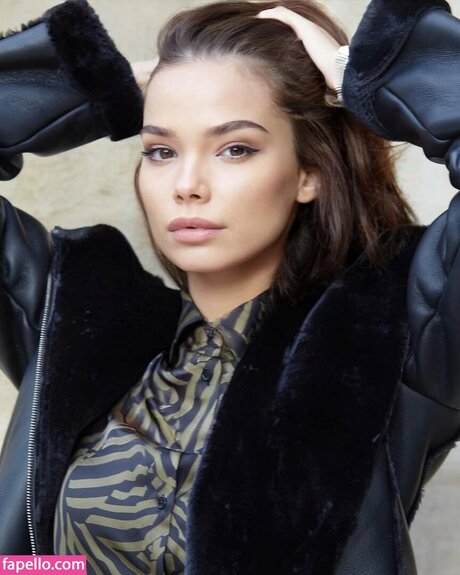 Vlada Bernevec かわいいスター 写真