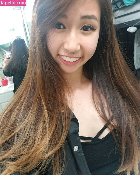 Sophia Phan モデル 写真