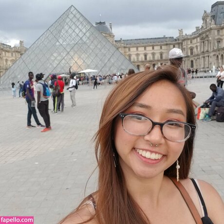 Sophia Phan 無料のスター 画像
