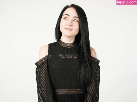 Amy Roberts 素敵なポルノスター 写真