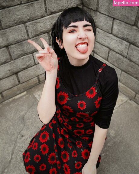 Amy Roberts ポルノスター HD 写真