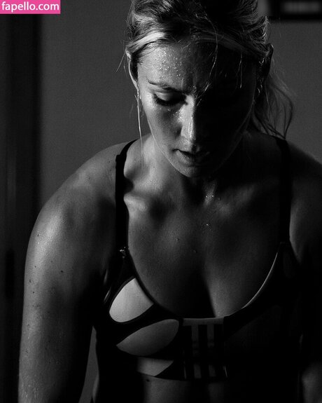 Mikaela Shiffrin ポルノスター 無料 写真