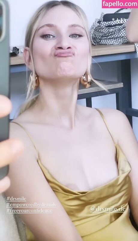Carolin Niemczyk ポルノスター 画像