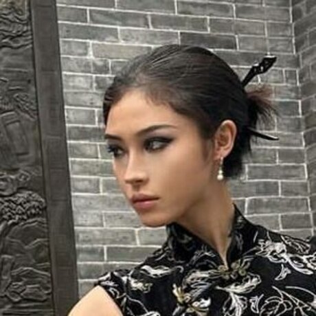 Xiang is 裸の女優 画像