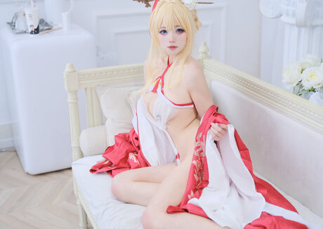 Yaokoututu ヌード女優 写真