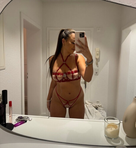 Vanessajolie 素敵なポルノスター 写真