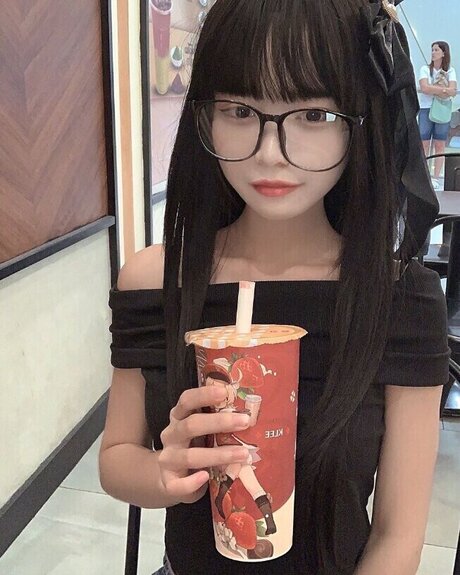 包皮オンリーファン 無料セクシー ギャラリー