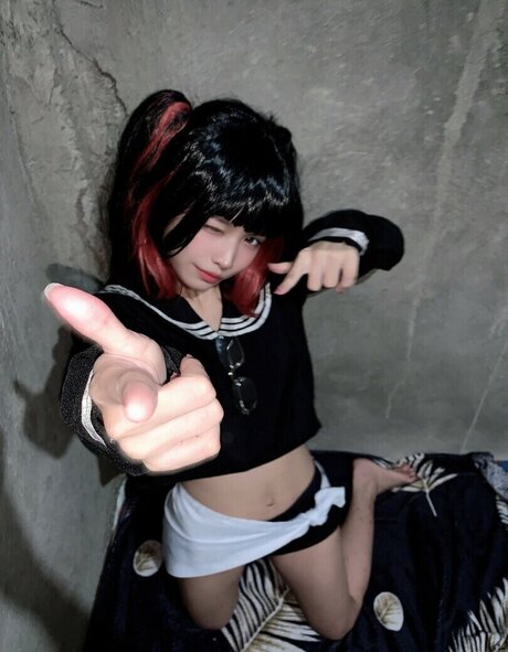Shayri May Tagyamon HDスター 写真