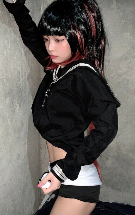 Shayri May Tagyamon 高品質スター 写真