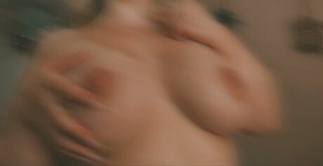 Kerion Mywayward 美しいモデル 写真