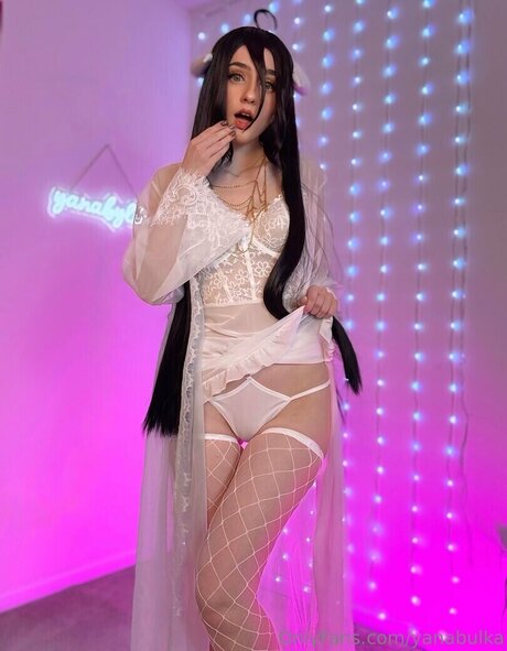 Yana bulka スター ヌード 画像
