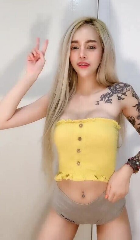 violetgood666 ポルノモデル 画像