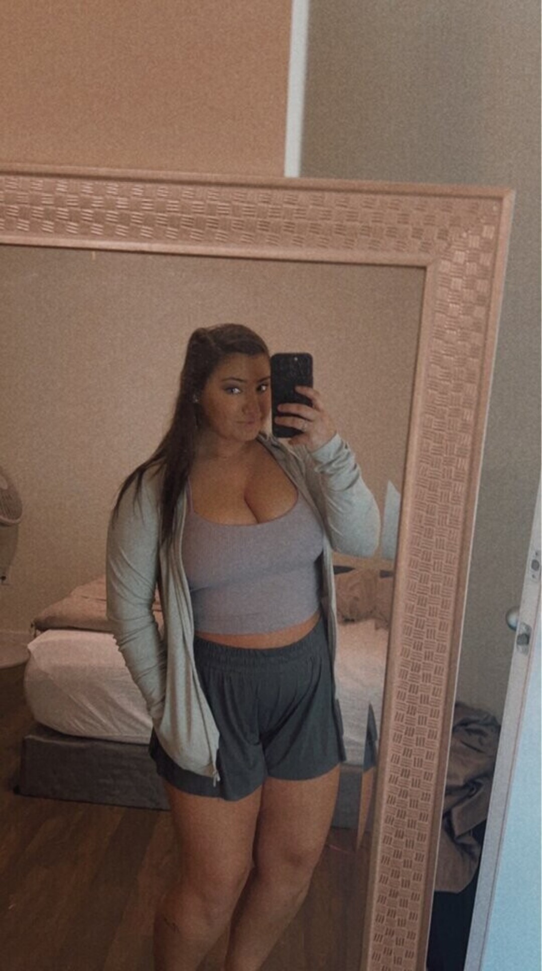 BrittneysBoobs セクシーモデル 写真