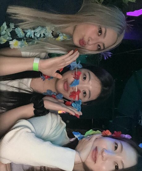 dalcompeach 裸の女優 写真