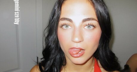 Abby Rathbone アート女優 写真