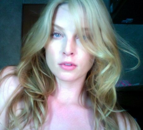 Rachel Nichols アートスター 写真
