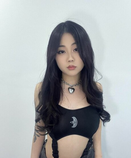 Hanavocado xxx女優 写真