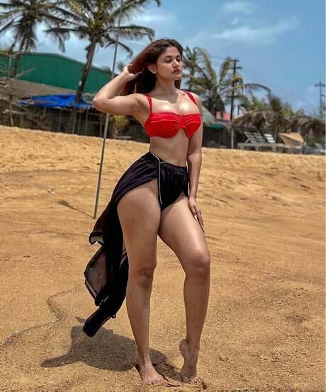 Soniya Singh Khatri 独占女優 写真