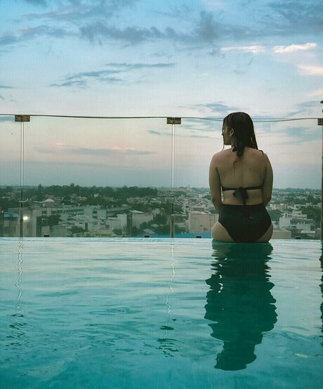 Riya Pandey 高品質スター 写真