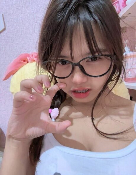 Riska Saputri 高品質スター 画像