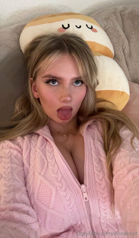 Anna Kopf モデル 画像