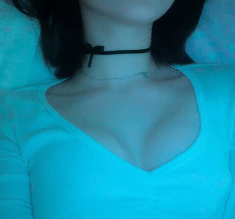 筋肉質な女性 オンリーファンズ 無料ヌード 画像