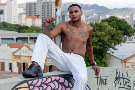 VINICIUS MONTEIRO ポルノモデル 写真