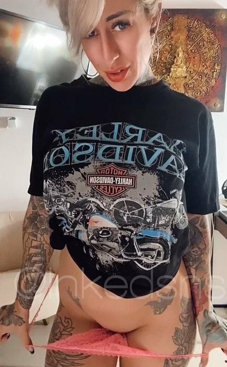 inkedxsns ポルノモデル 写真