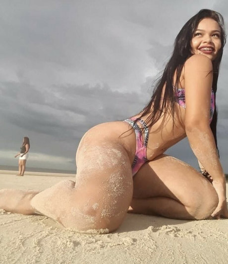 Emillyrlima 最高のモデル 写真