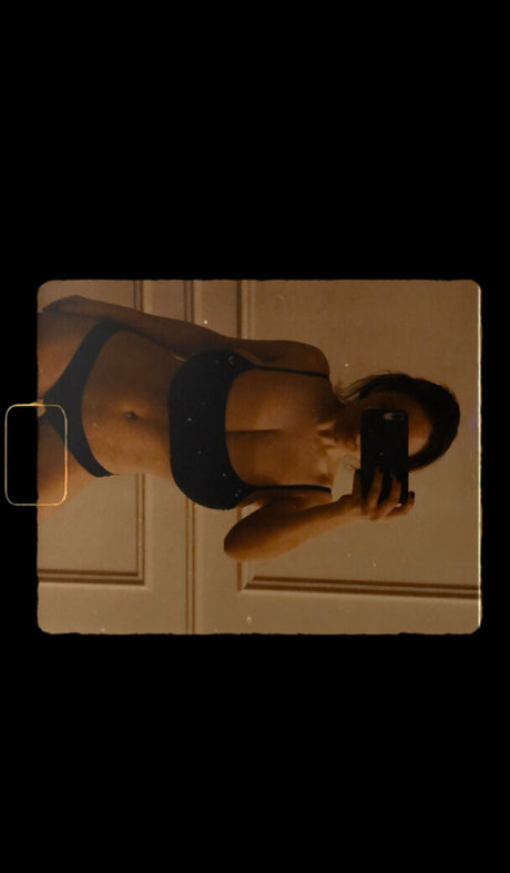 adrianafenice ポルノスター 素敵 写真