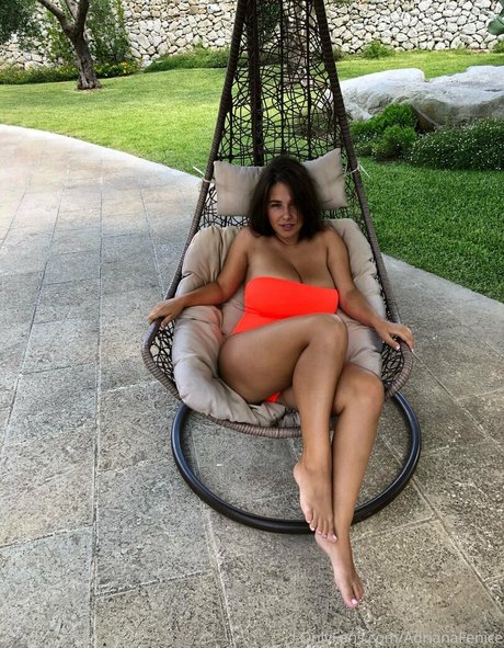 adrianafenice ポルノスター 写真