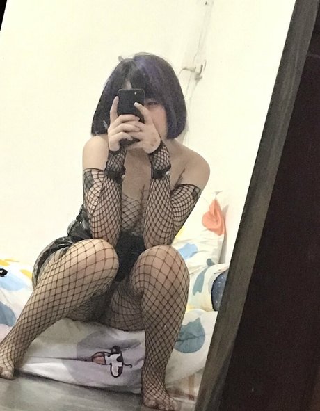 Natachuy エロティックなスター 画像