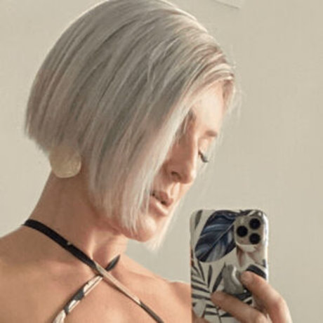 レズビアンファックOnlyFans トップ 写真