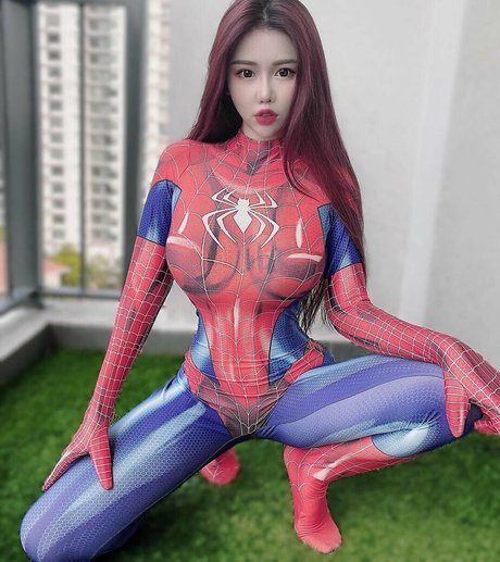 ゴス・ポーグ・オンリーファンズ 無料セクシー 写真