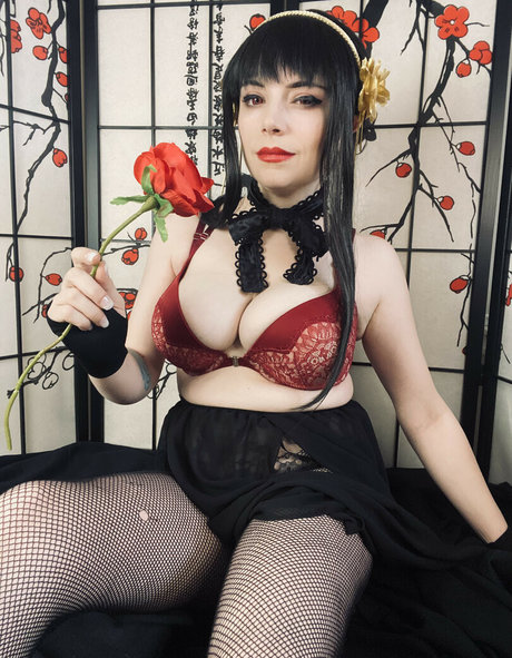 Dera Megurine 最高のポルノスター アーカイブ