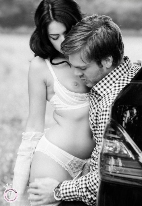 Ava Dalush セクシーなスター 写真